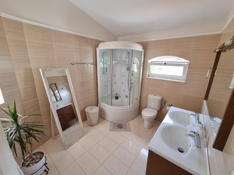 Villa Alexia Суда Екстериор снимка