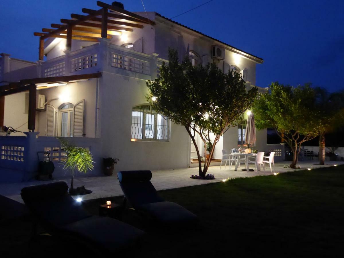 Villa Alexia Суда Екстериор снимка
